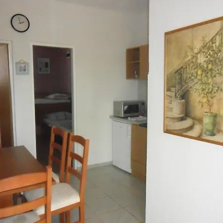 Apartments Villa Marija Gornji Karin Room photo